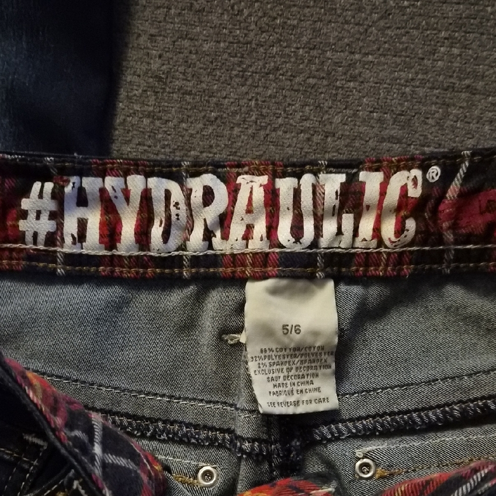Hydraulic Plaid Accent Jeans - Picture 2 of 6
